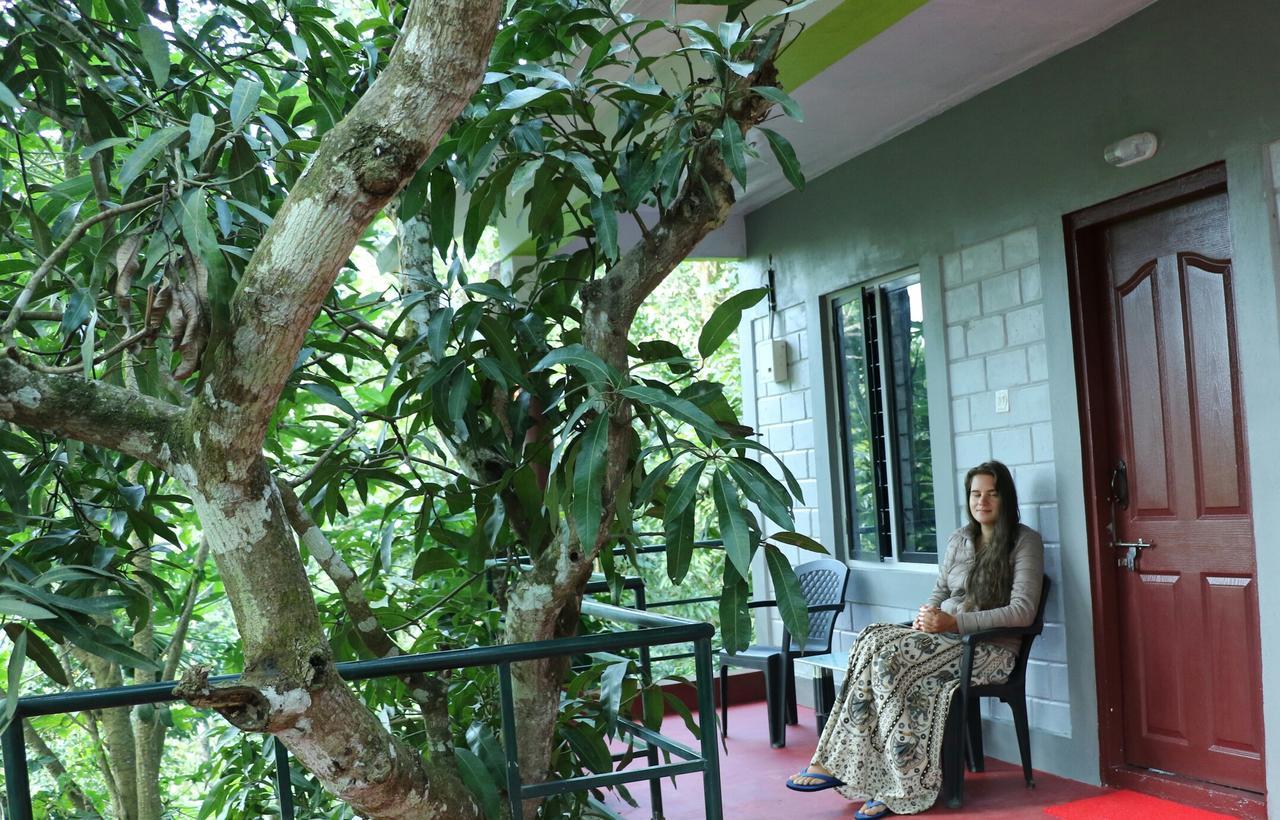 Periyar Green Bed & Breakfast Thekkady Extérieur photo